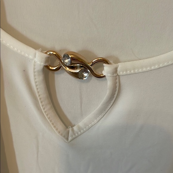 Beige blouse 2X. Shell and sheer overshirt. - Picture 2 of 5